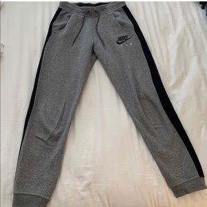 Nike joggers